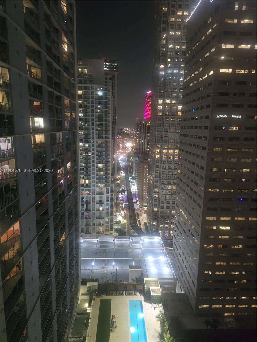 One Miami East at 335 Biscayne Blvd, Miami, FL 33131 - For Sale photo 41