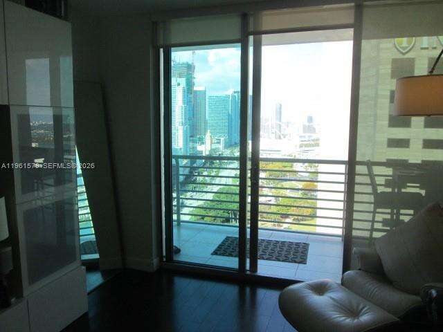 One Miami East at 335 Biscayne Blvd, Miami, FL 33131 - For Sale photo 48