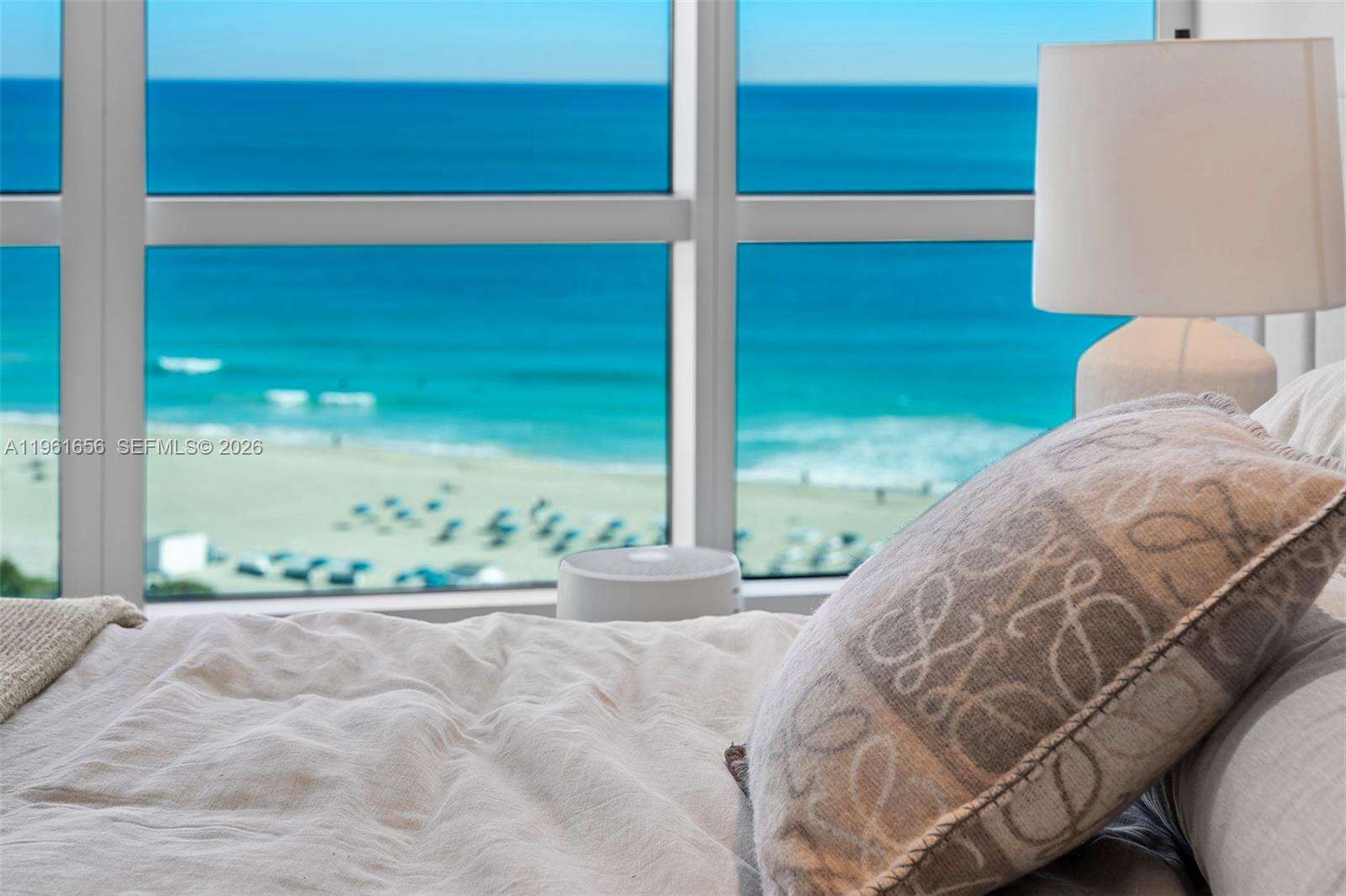 CONTINUUM ON SOUTH BEACH CONDO THE SOUTH TOWER - 100 Pointe Dr, Miami Beach, FL 33139 | Picture 17