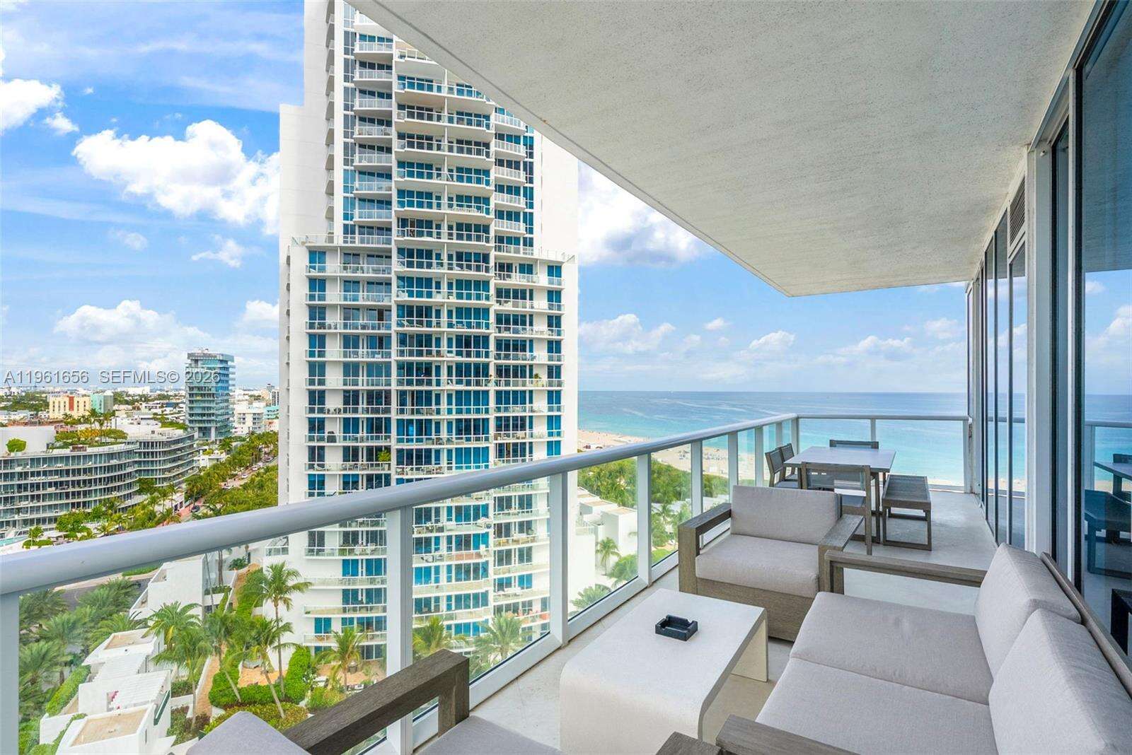CONTINUUM ON SOUTH BEACH CONDO THE SOUTH TOWER - 100 Pointe Dr, Miami Beach, FL 33139 | Picture 8