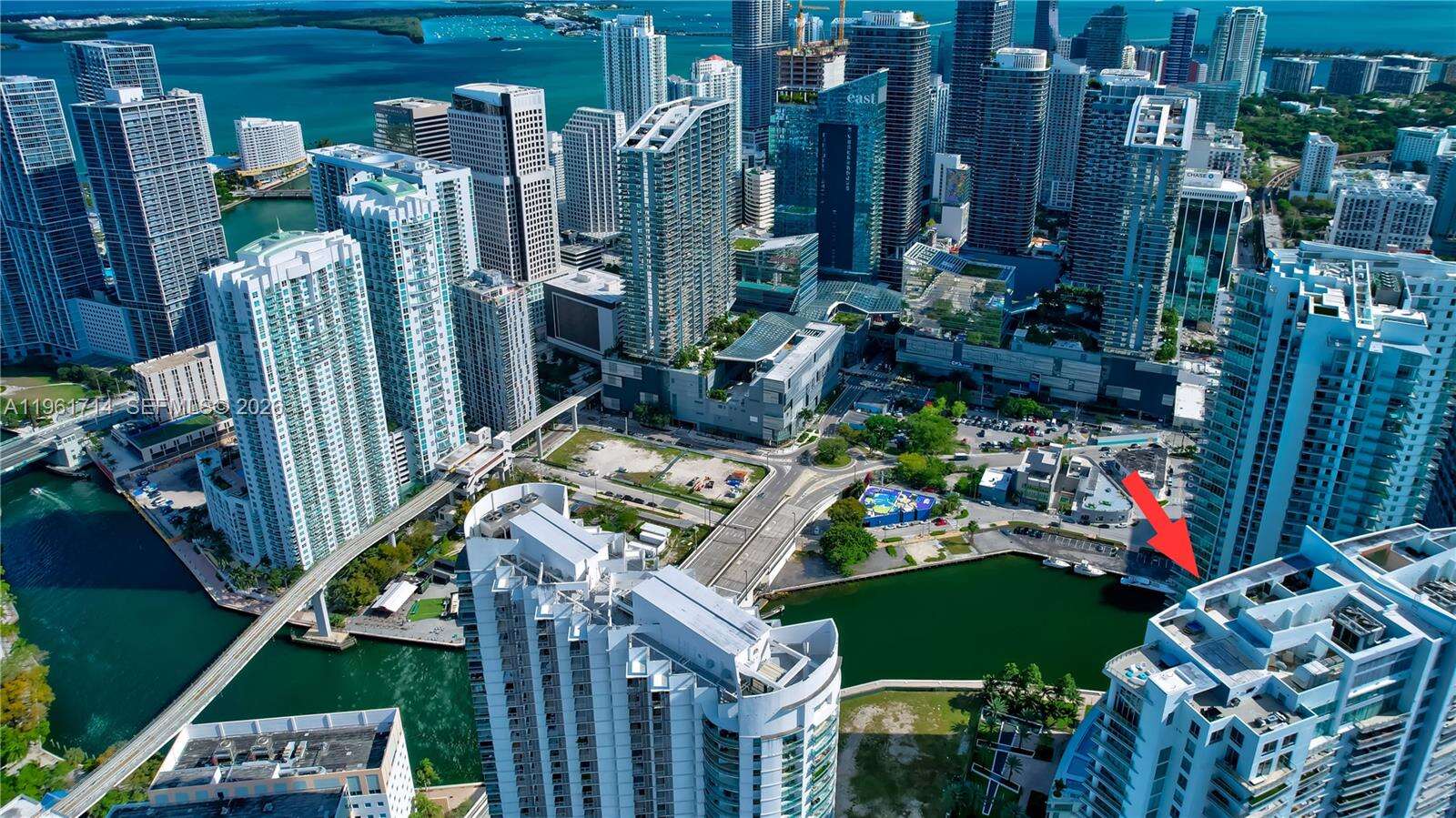 The Ivy at 90 3 St, Miami, FL 33130 - For Sale photo 33