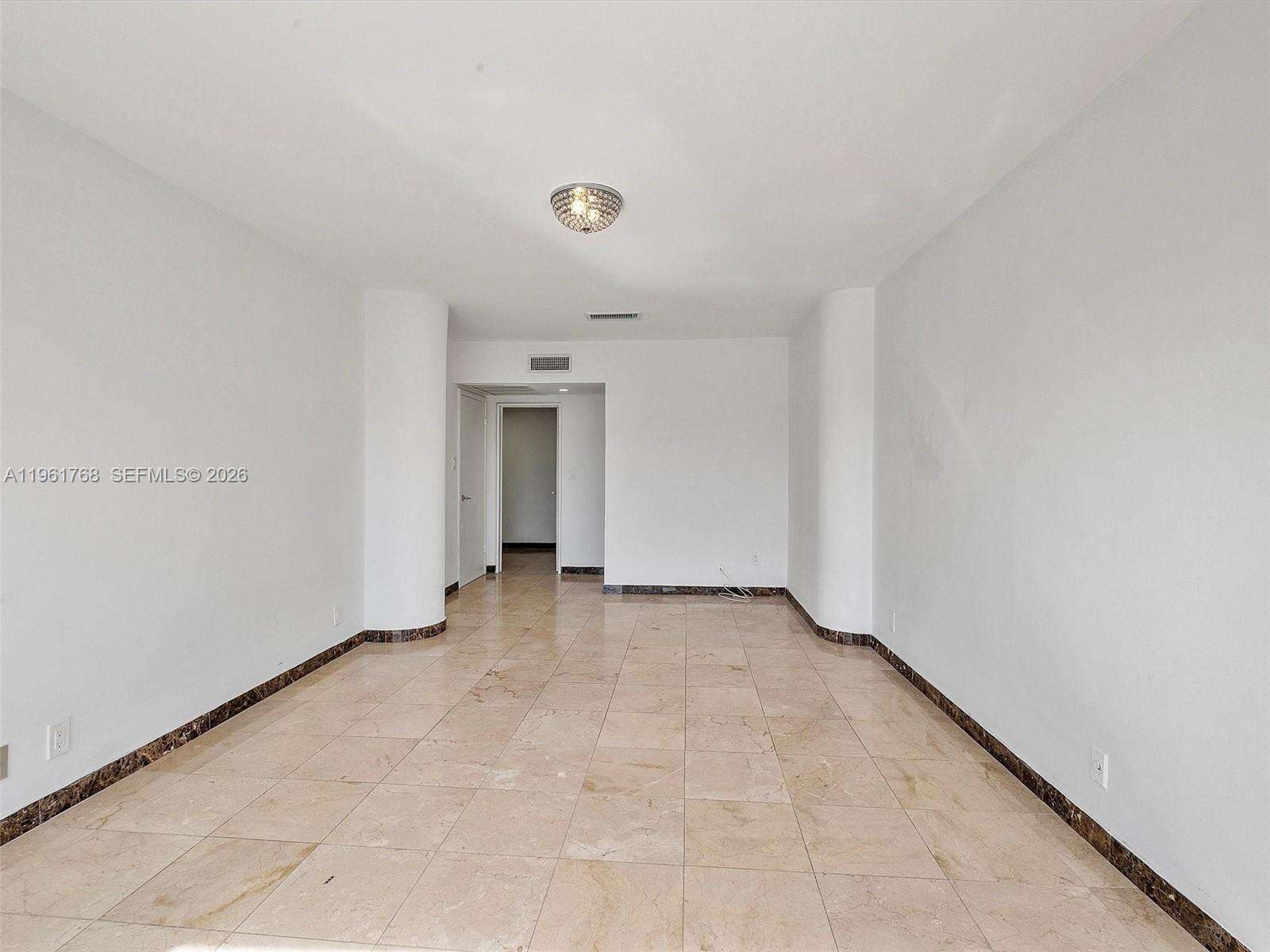 King Cole at 900 Bay Dr, Miami Beach, FL 33141 - For Sale photo 14