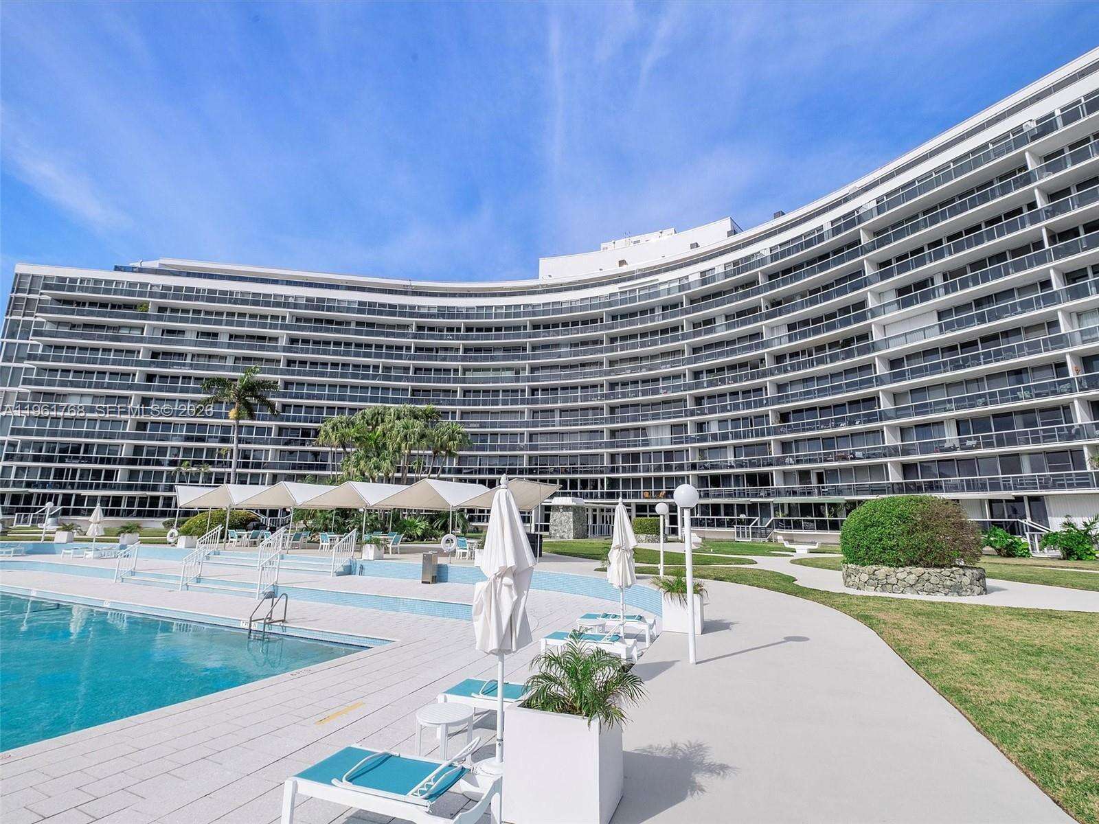King Cole at 900 Bay Dr, Miami Beach, FL 33141 - For Sale photo 19