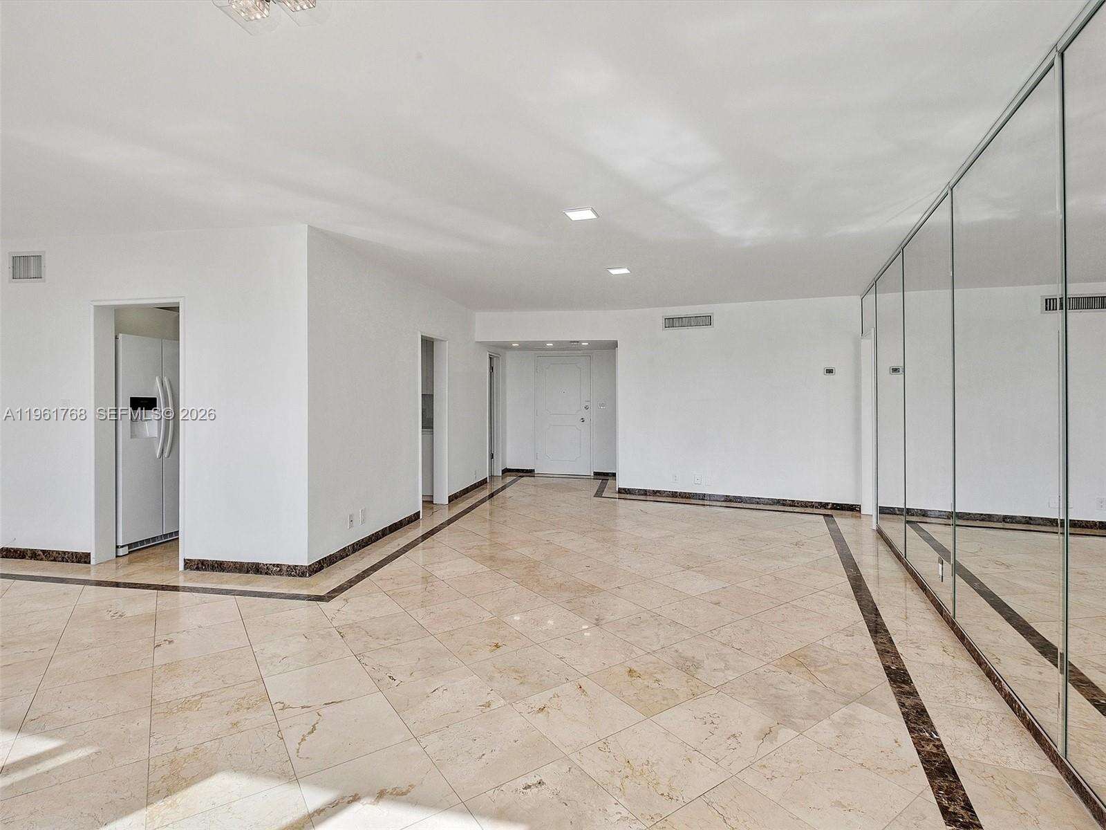 King Cole at 900 Bay Dr, Miami Beach, FL 33141 - For Sale photo 10