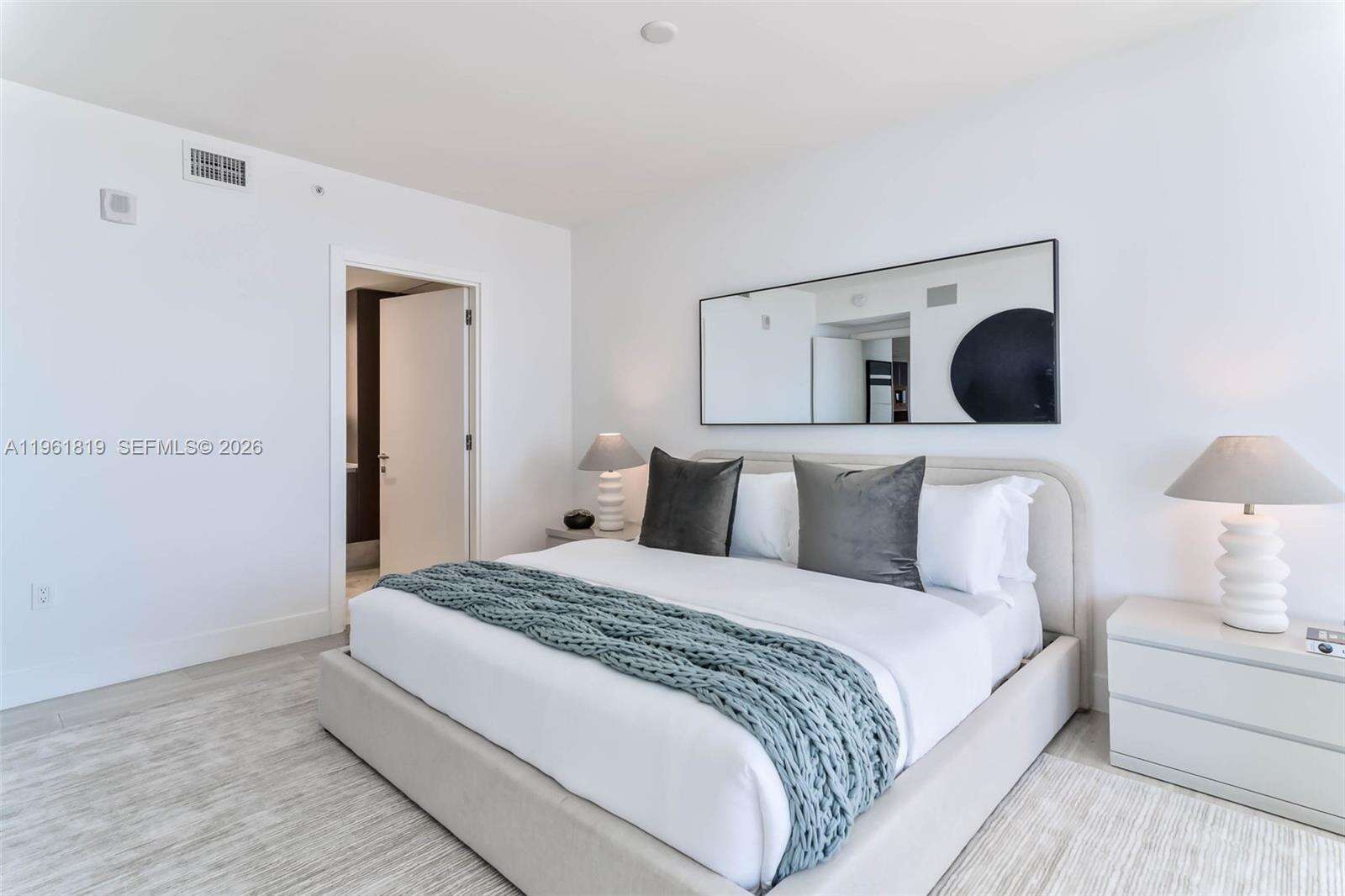 Echo Brickell at 1451 Brickell Ave, Miami, FL 33131 - For Sale photo 7
