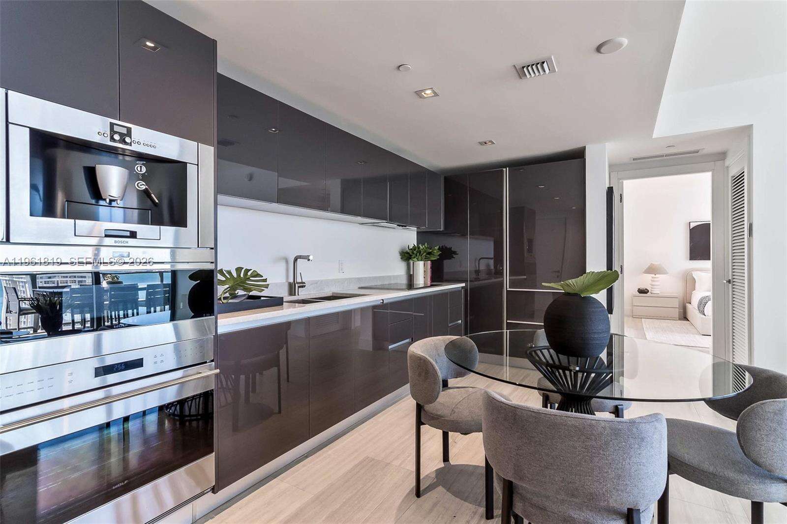 Echo Brickell at 1451 Brickell Ave, Miami, FL 33131 - For Sale photo 10