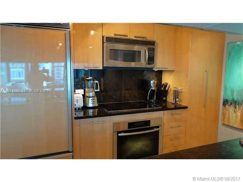 CENTRAL CARILLON BEACH - 6801 Collins Ave, Miami Beach, FL 33141 | Picture 8