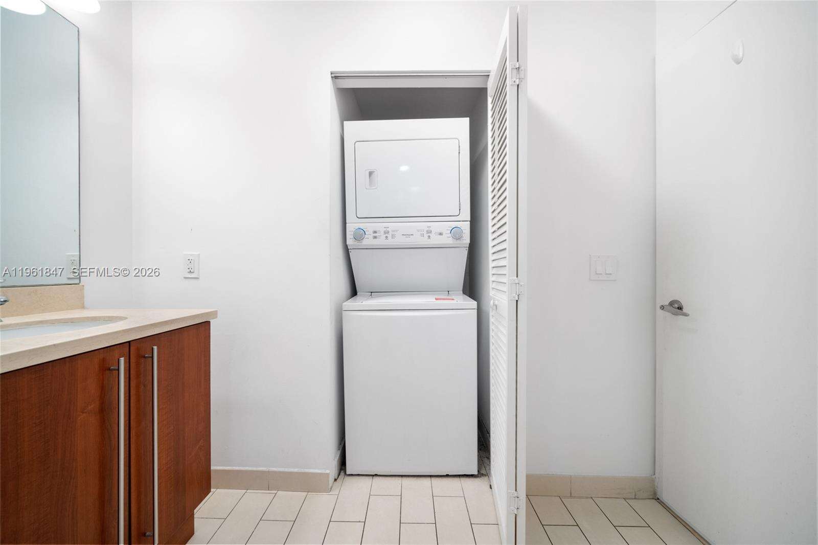 Axis On Brickell at 1111 1 Ave, Miami, FL 33130 - For Sale photo 22