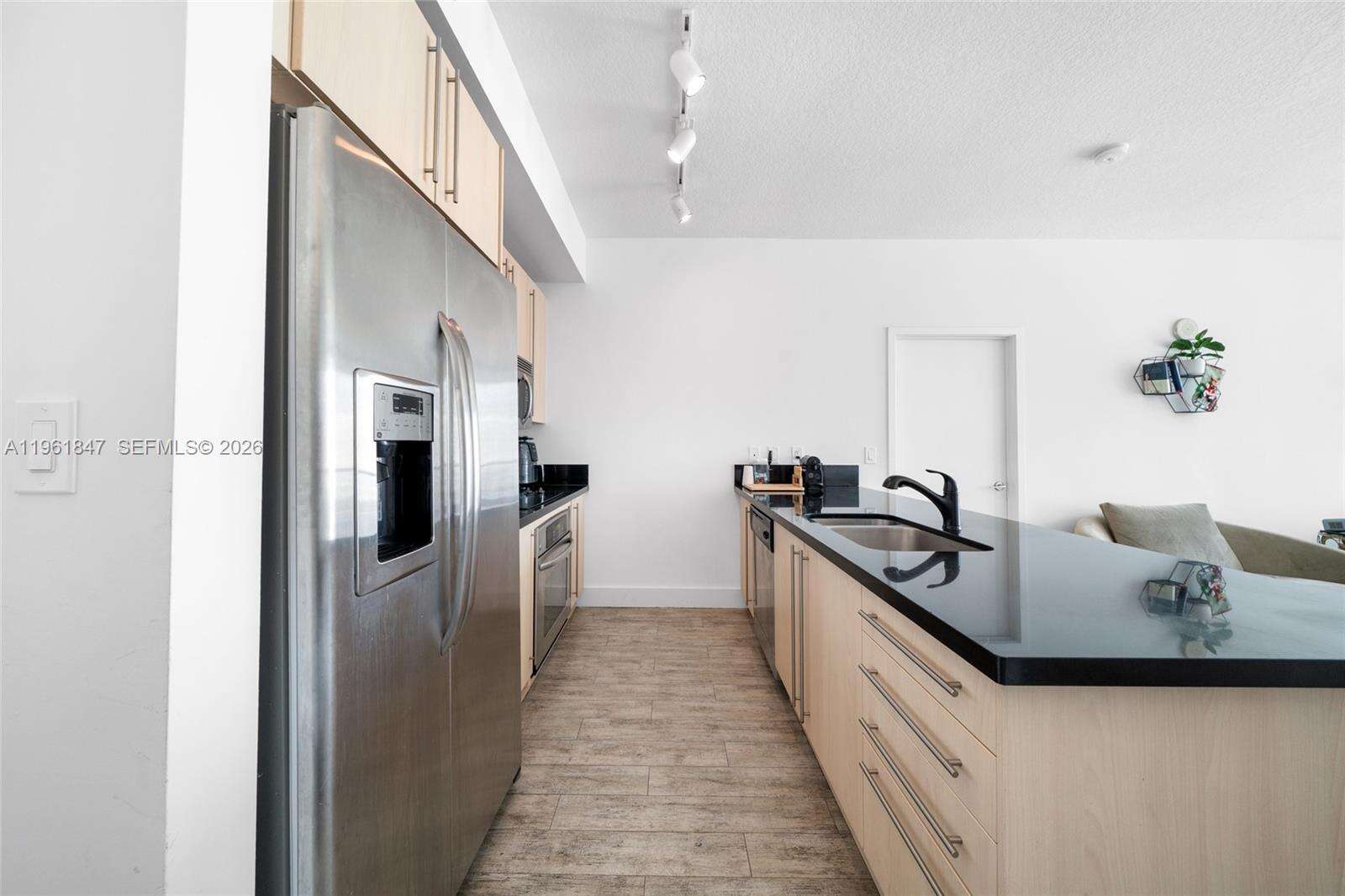 Axis On Brickell at 1111 1 Ave, Miami, FL 33130 - For Sale photo 4