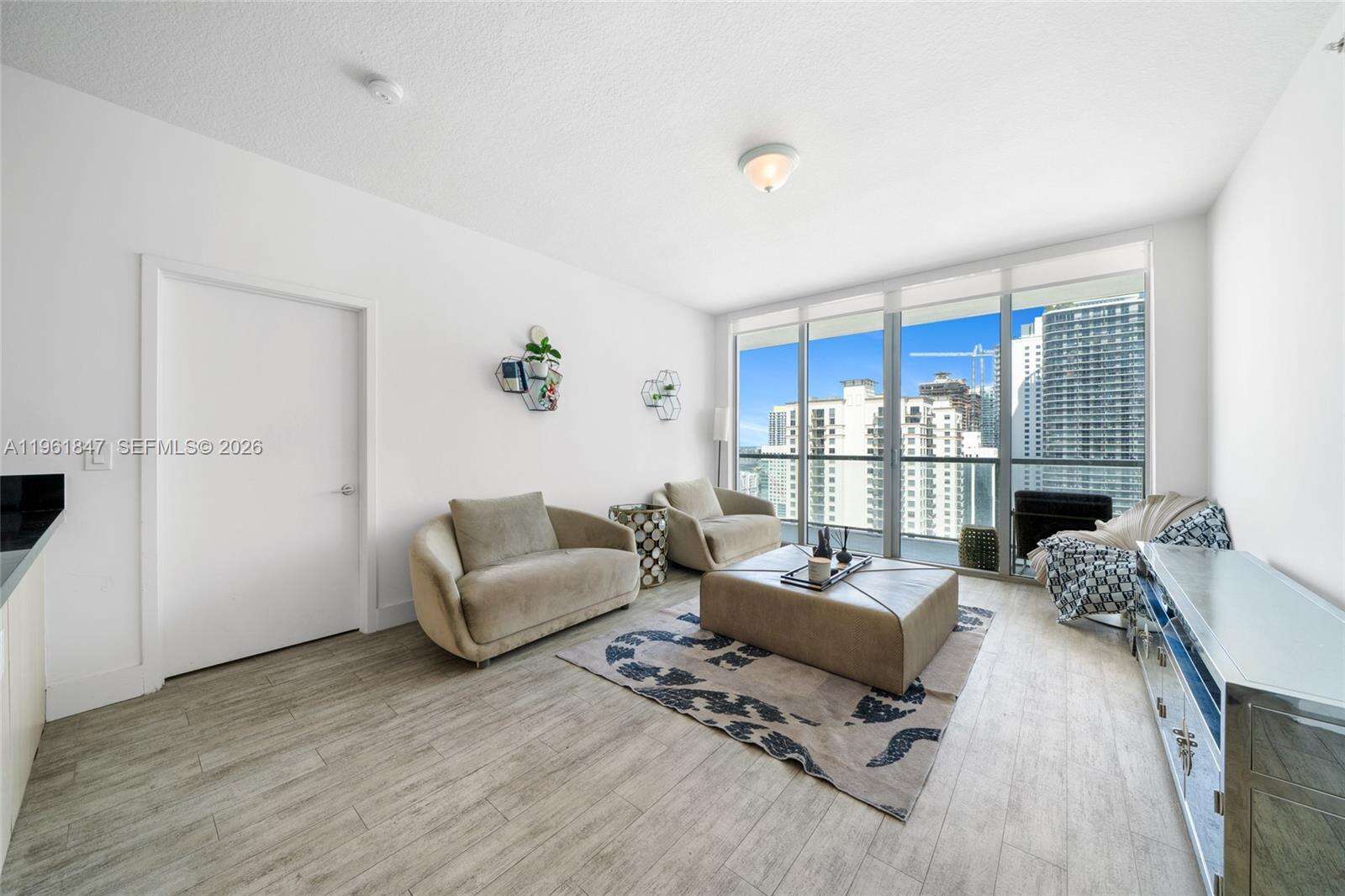 Axis On Brickell at 1111 1 Ave, Miami, FL 33130 - For Sale photo 7