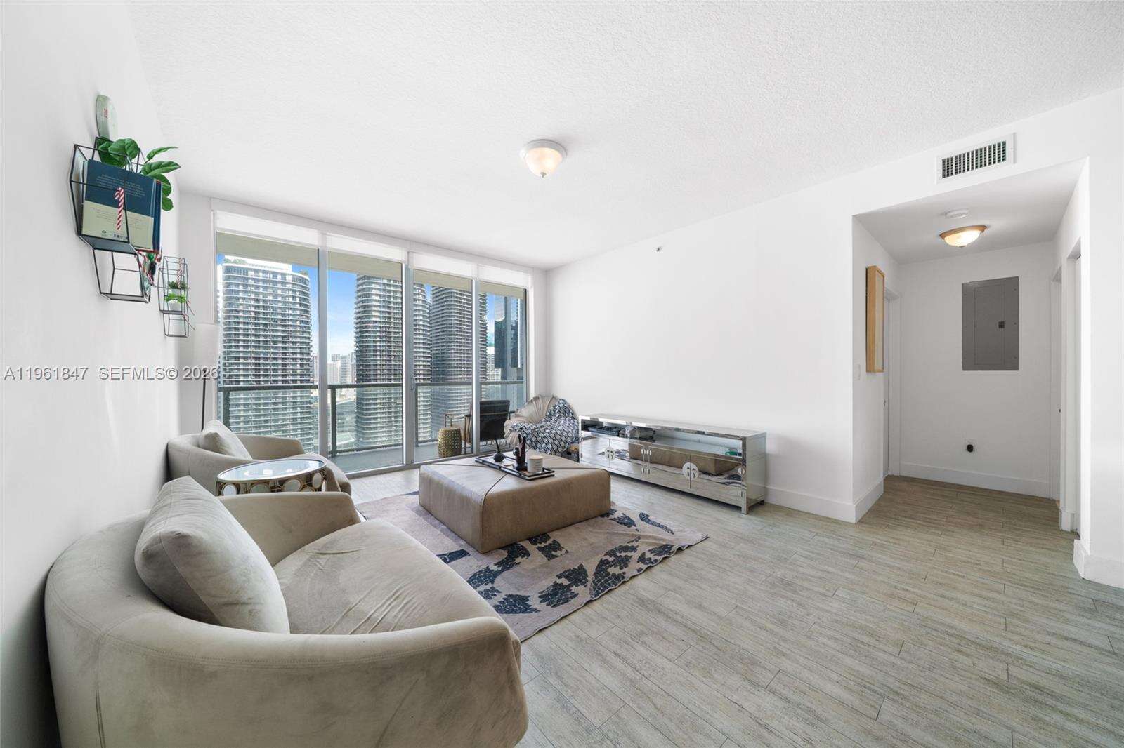 Axis On Brickell at 1111 1 Ave, Miami, FL 33130 - For Sale photo 9