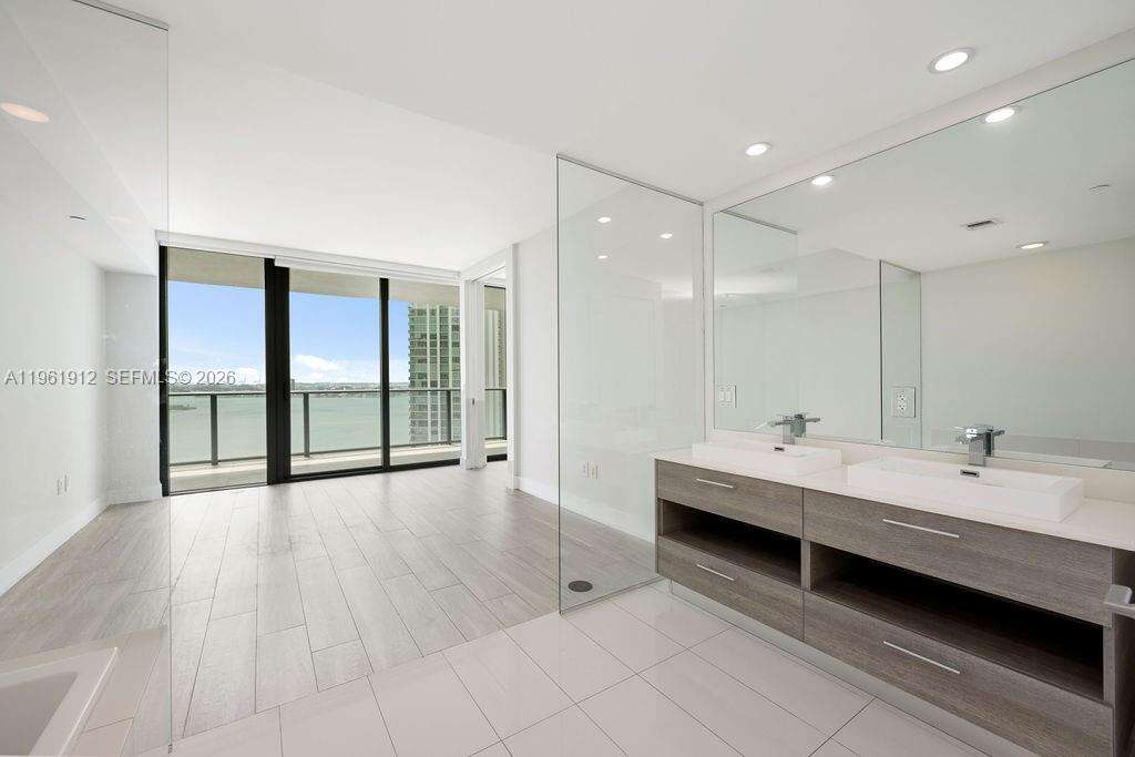 Paraiso Bay at 650 32 St, Miami, FL 33137 - For Sale photo 12