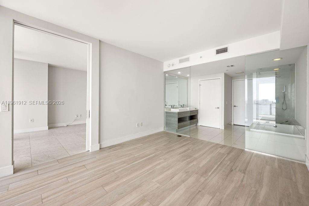 Paraiso Bay at 650 32 St, Miami, FL 33137 - For Sale photo 15