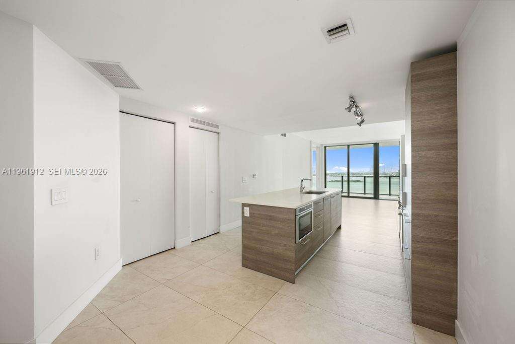 Paraiso Bay at 650 32 St, Miami, FL 33137 - For Sale photo 17