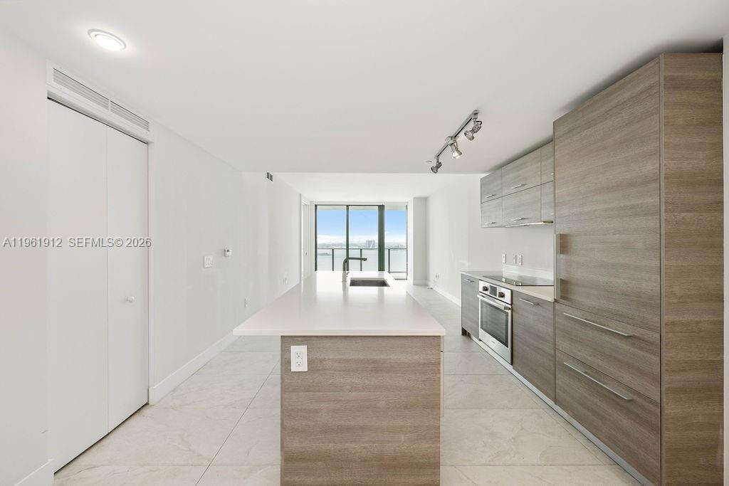 Paraiso Bay at 650 32 St, Miami, FL 33137 - For Sale photo 18