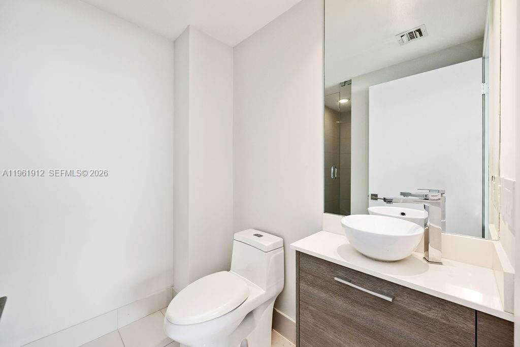 Paraiso Bay at 650 32 St, Miami, FL 33137 - For Sale photo 24