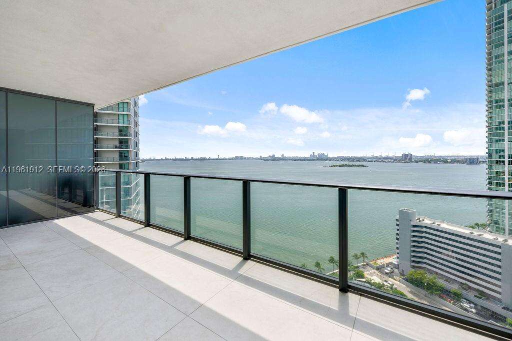 Paraiso Bay at 650 32 St, Miami, FL 33137 - For Sale photo 6