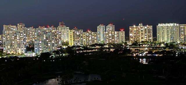 Turnberry On The Green at 19501 Country Club Dr, Aventura, FL 33180 - For Sale photo 24