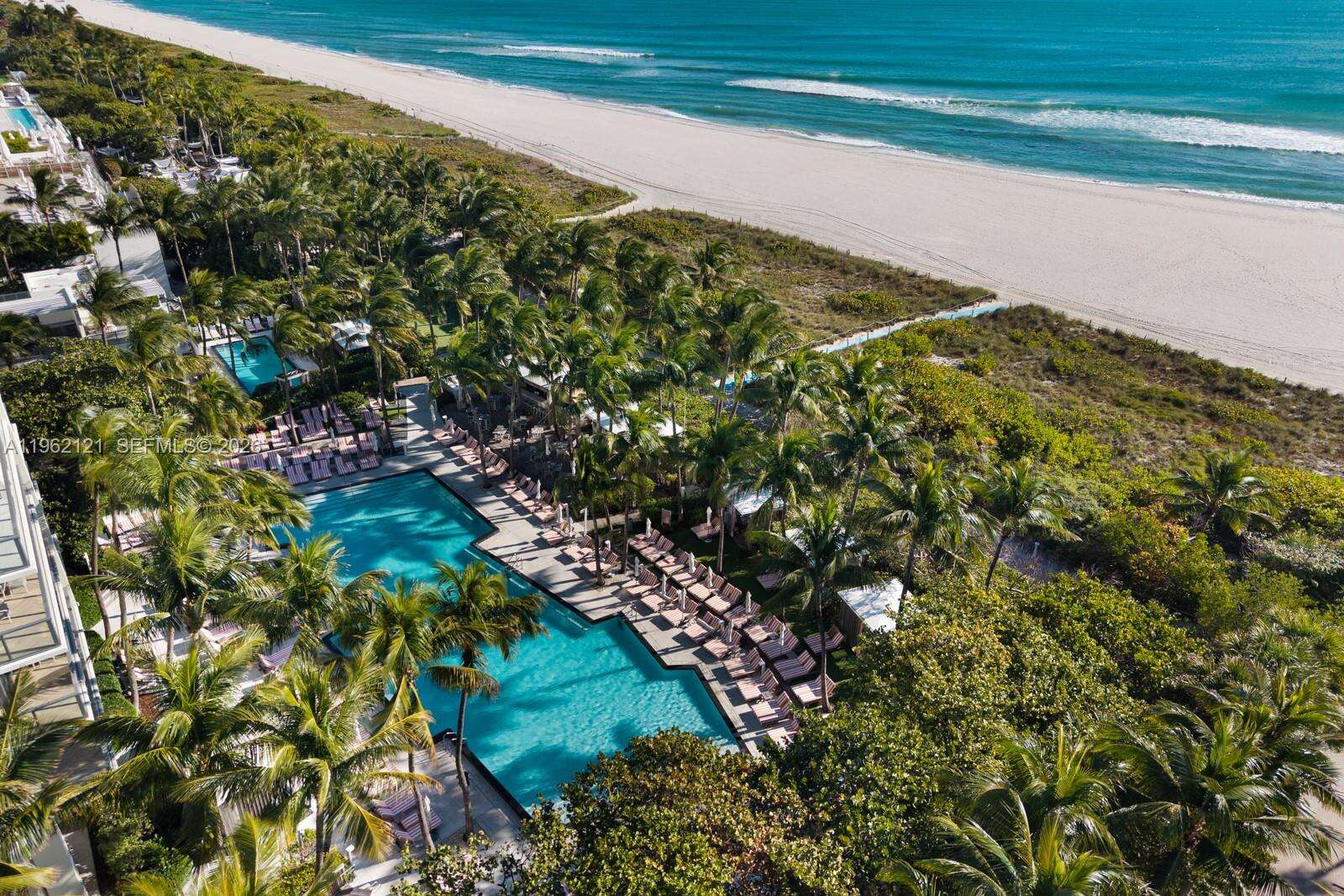 2201 COLLINS AVE - 2201 Collins Ave, Miami Beach, FL 33139 | Picture 18