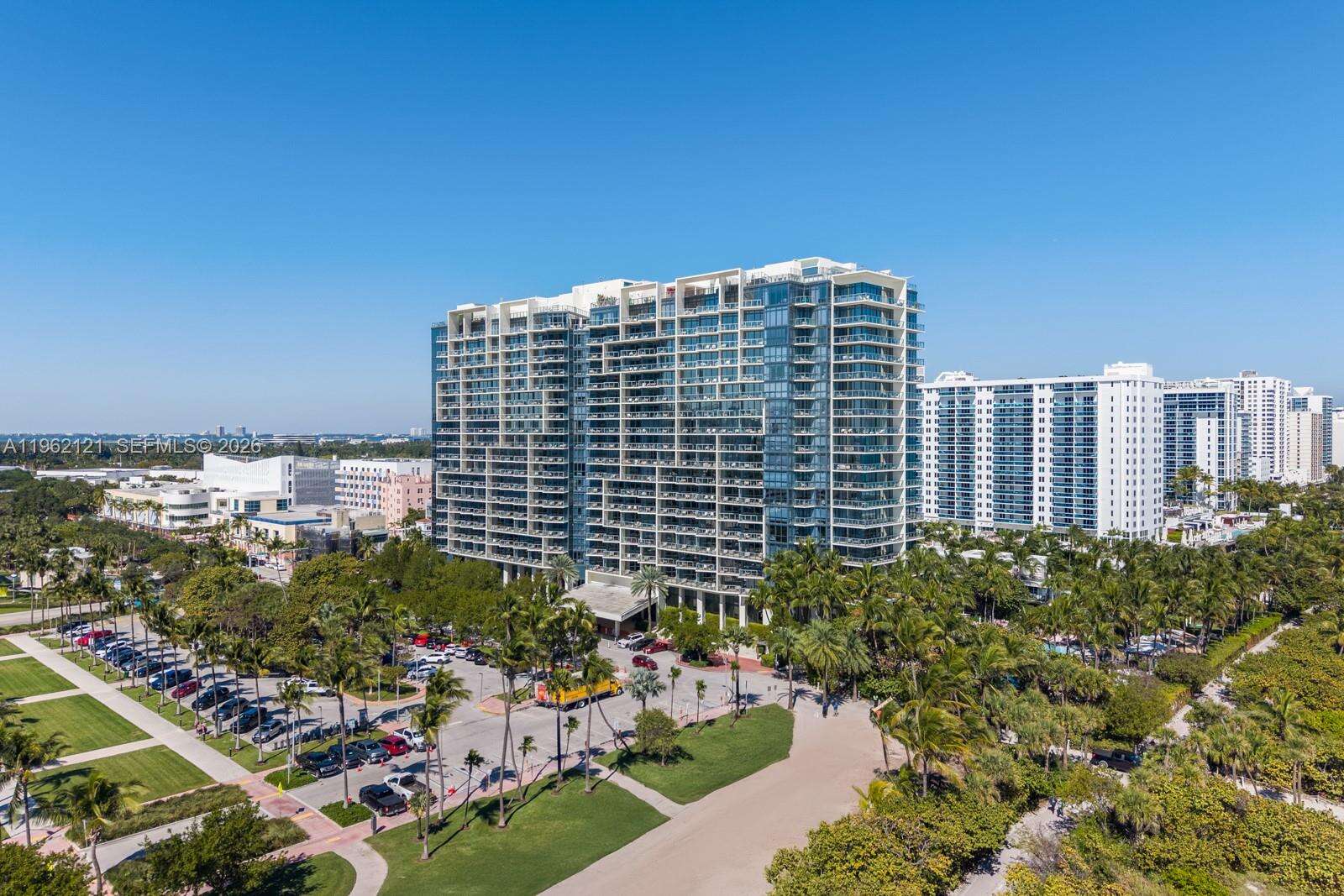 2201 COLLINS AVE - 2201 Collins Ave, Miami Beach, FL 33139 | Picture 23