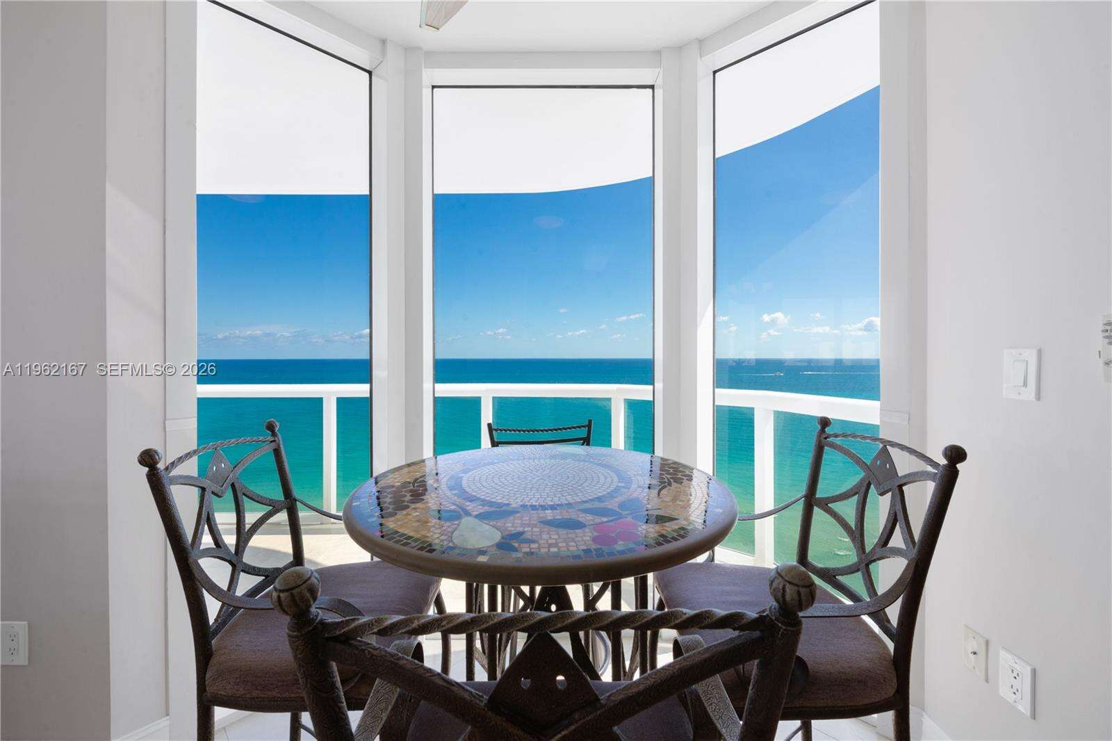 AKOYA - 6365 Collins Ave, Miami Beach, FL 33141 | Picture 8