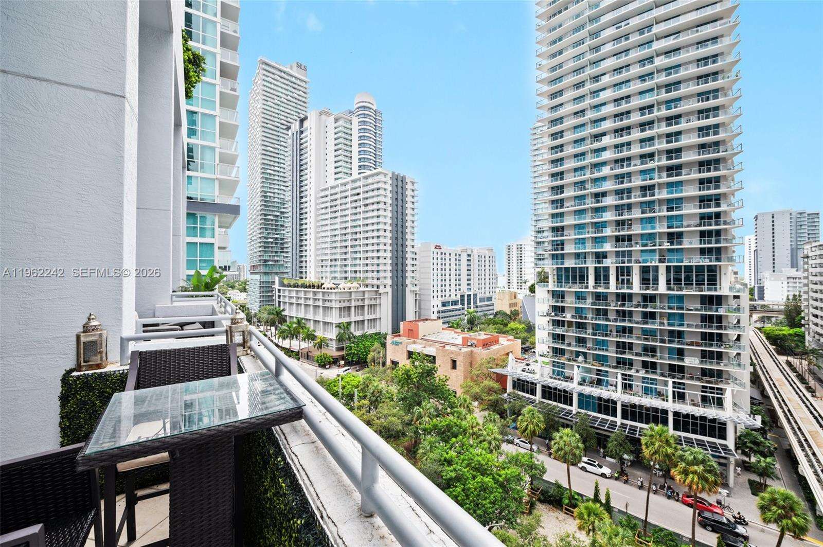 1060 Brickell at 1050 Brickell Ave, Miami, FL 33131 - For Sale photo 13