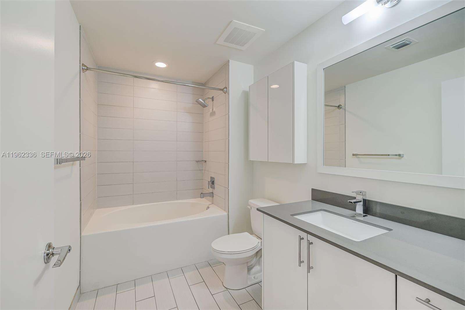 Nine At Mary Brickell Village at 999 1 Ave, Miami, FL 33130 - For Sale photo 14