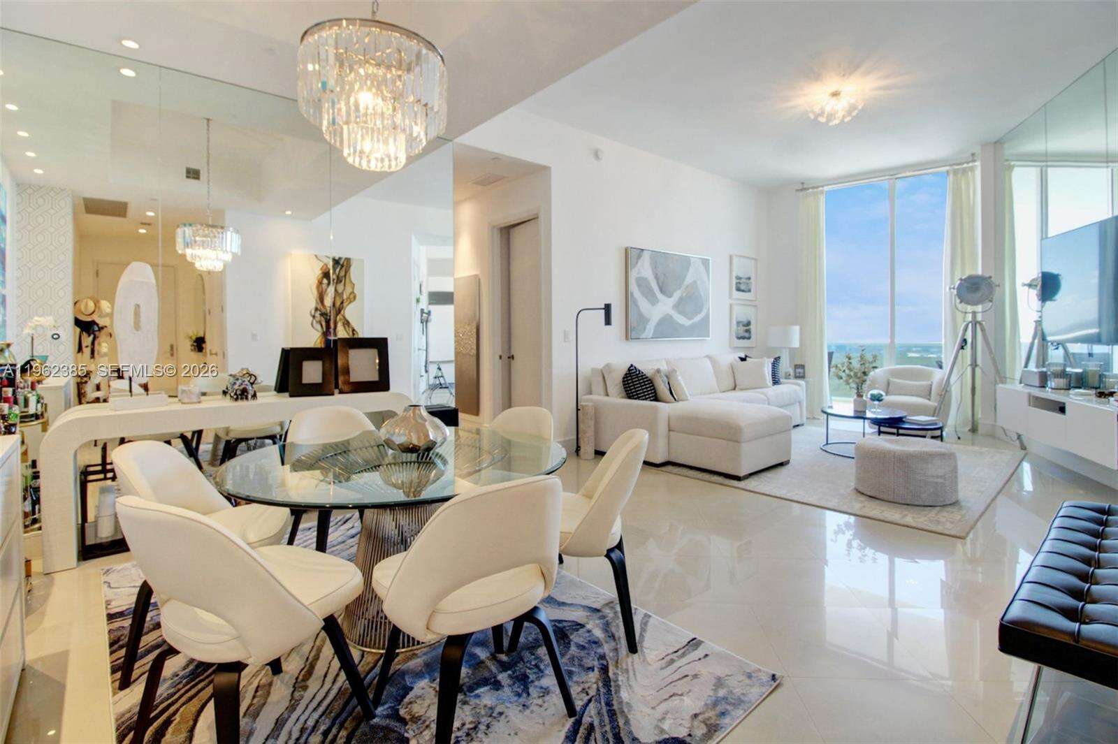 TDR TOWER I - 16001 Collins Ave, Sunny Isles Beach, FL 33160 | Picture 1