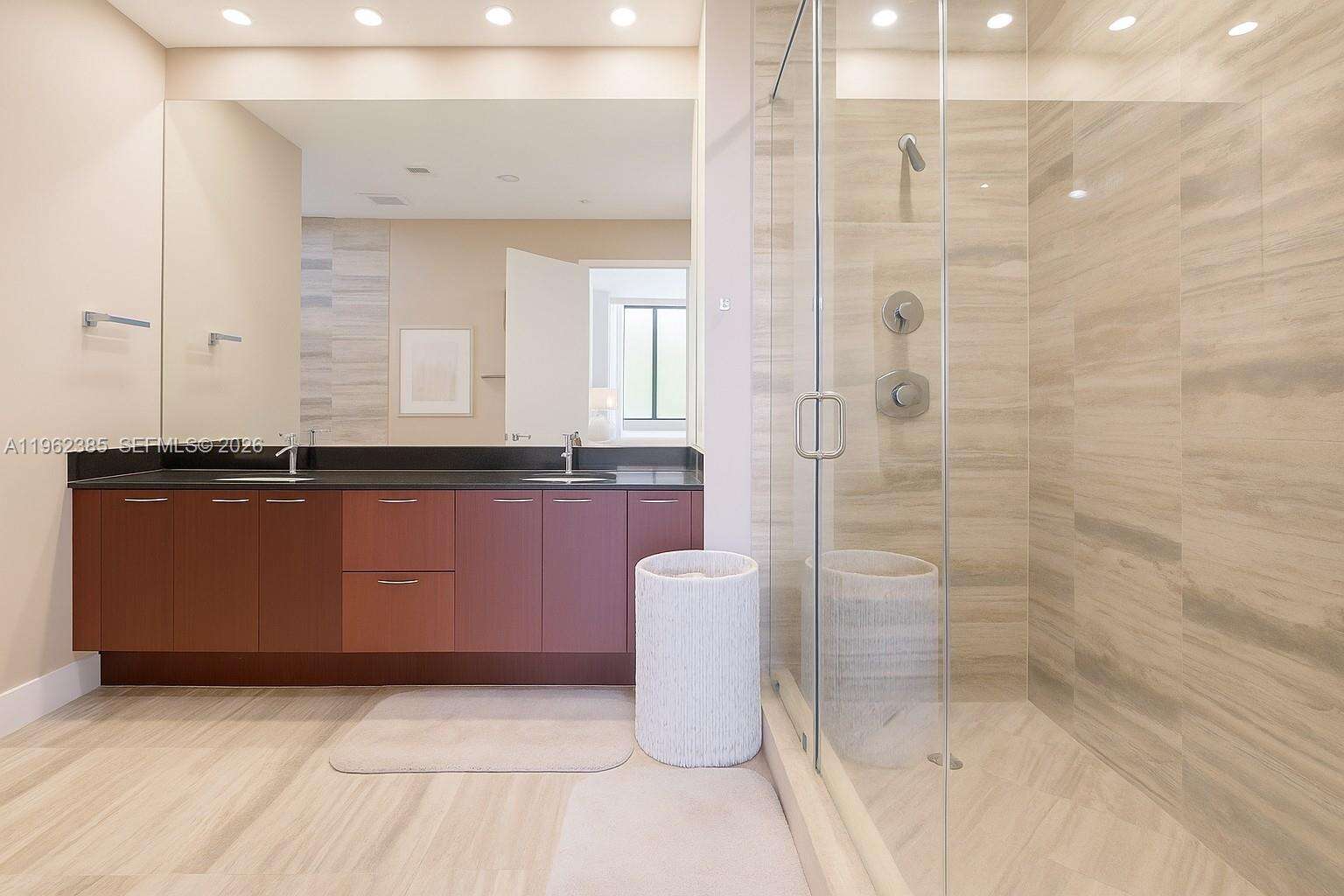 TDR TOWER I - 16001 Collins Ave, Sunny Isles Beach, FL 33160 | Picture 21