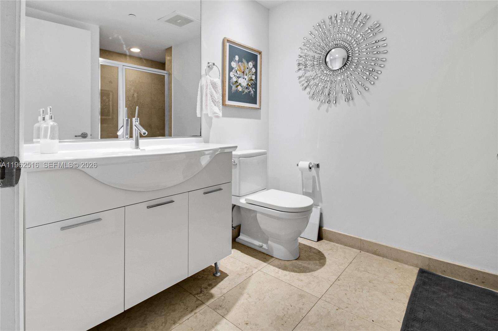 ICONBRICKELL CONDO NO 1 - 465 Brickell Ave, Miami, FL 33131 | Picture 12