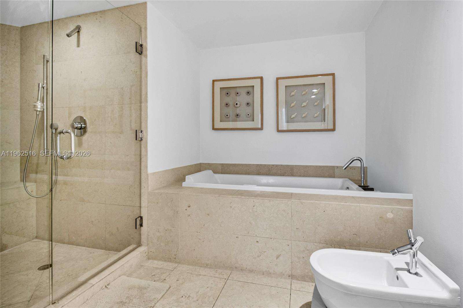 ICONBRICKELL CONDO NO 1 - 465 Brickell Ave, Miami, FL 33131 | Picture 16