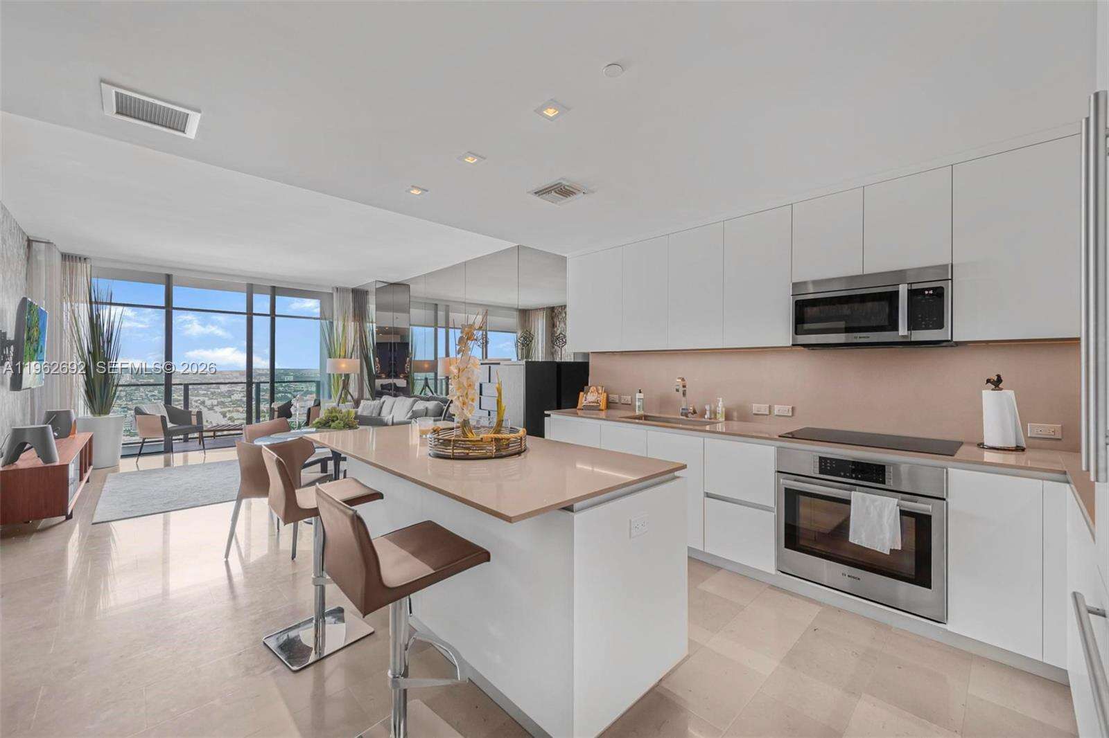 Rise Brickell at 88 7 St, Miami, FL 33130 - For Sale photo 1