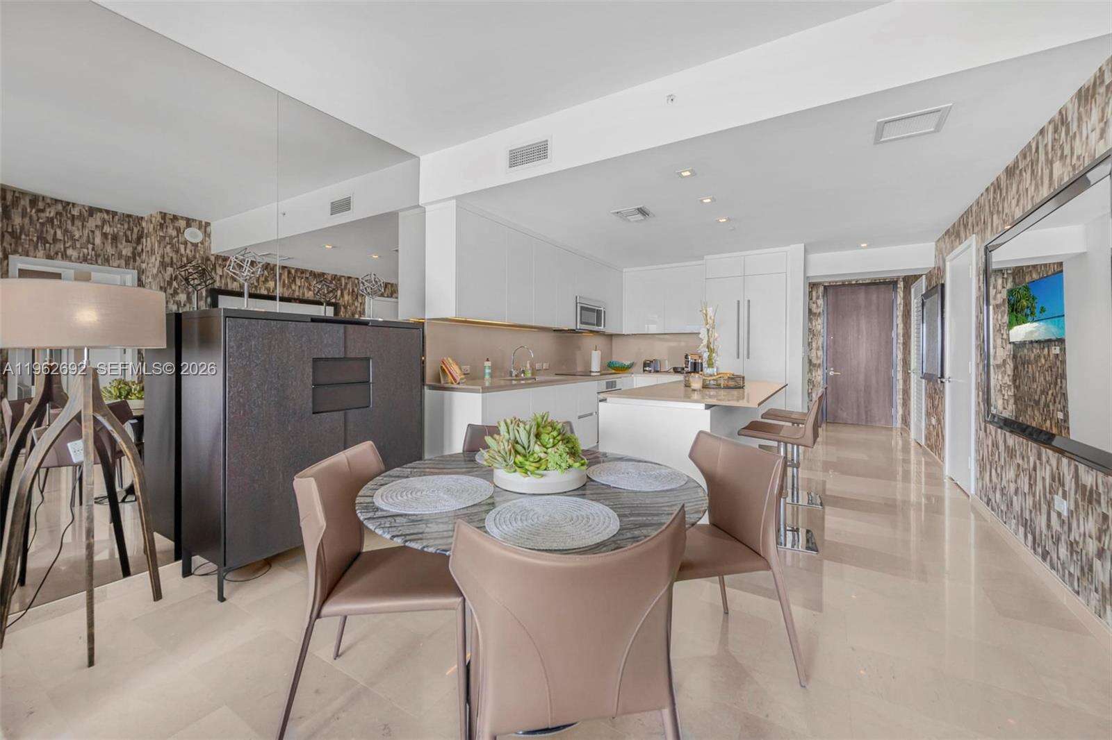 Rise Brickell at 88 7 St, Miami, FL 33130 - For Sale photo 6