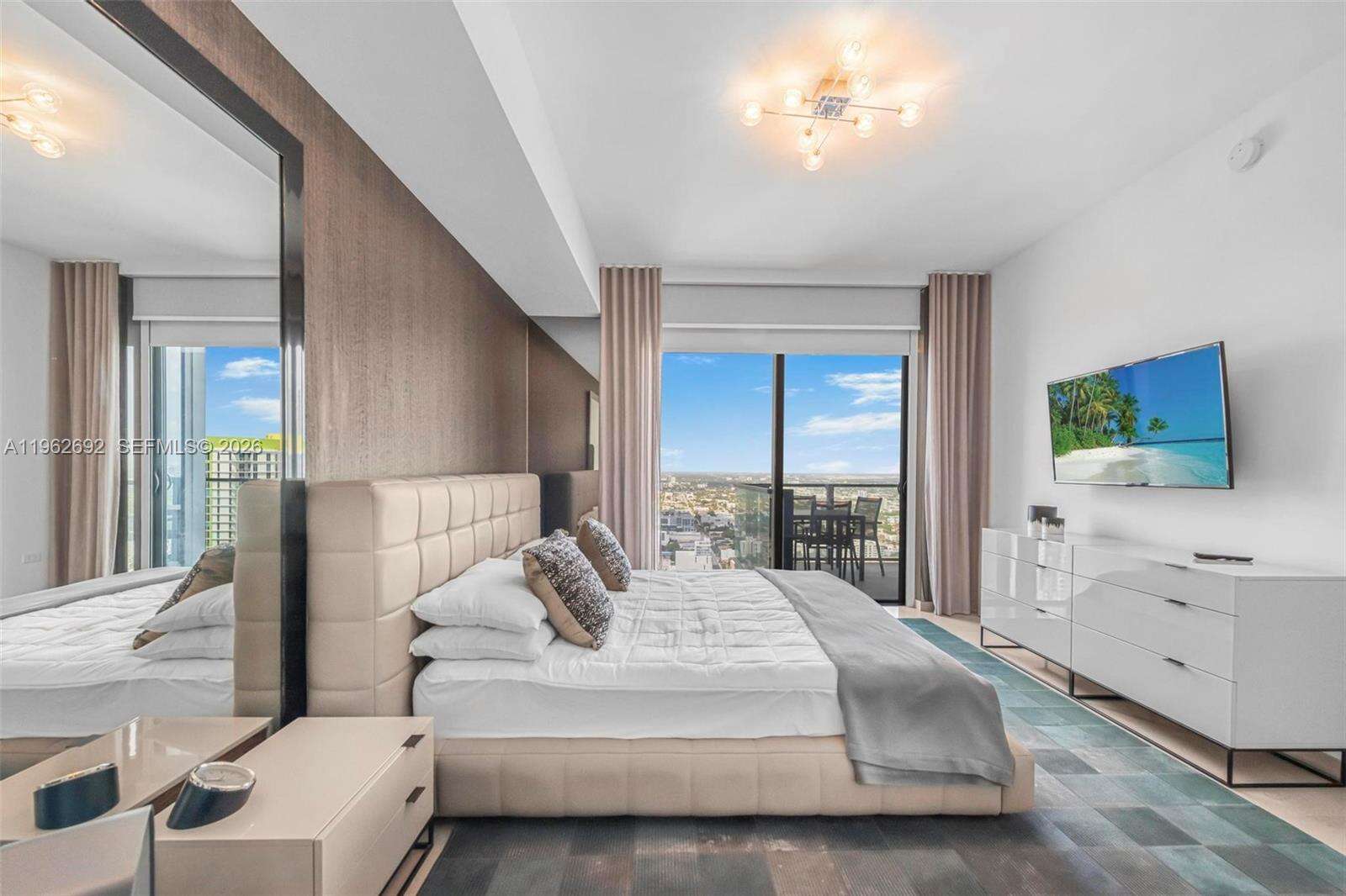Rise Brickell at 88 7 St, Miami, FL 33130 - For Sale photo 7