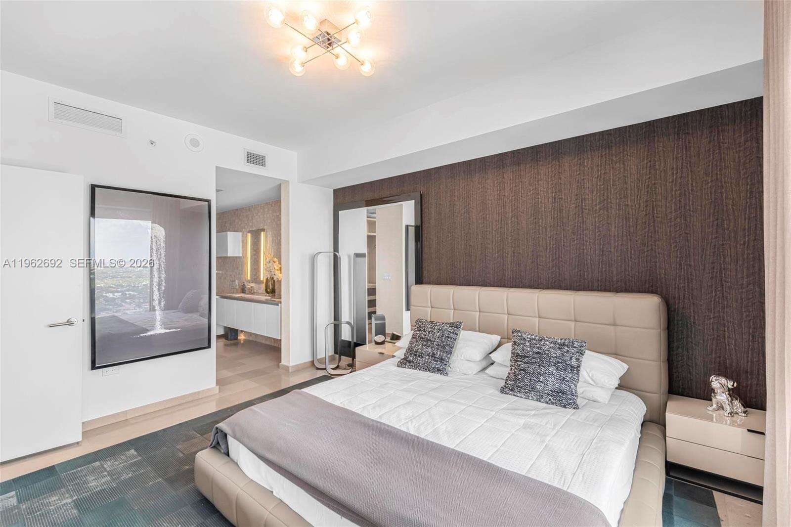 Rise Brickell at 88 7 St, Miami, FL 33130 - For Sale photo 8