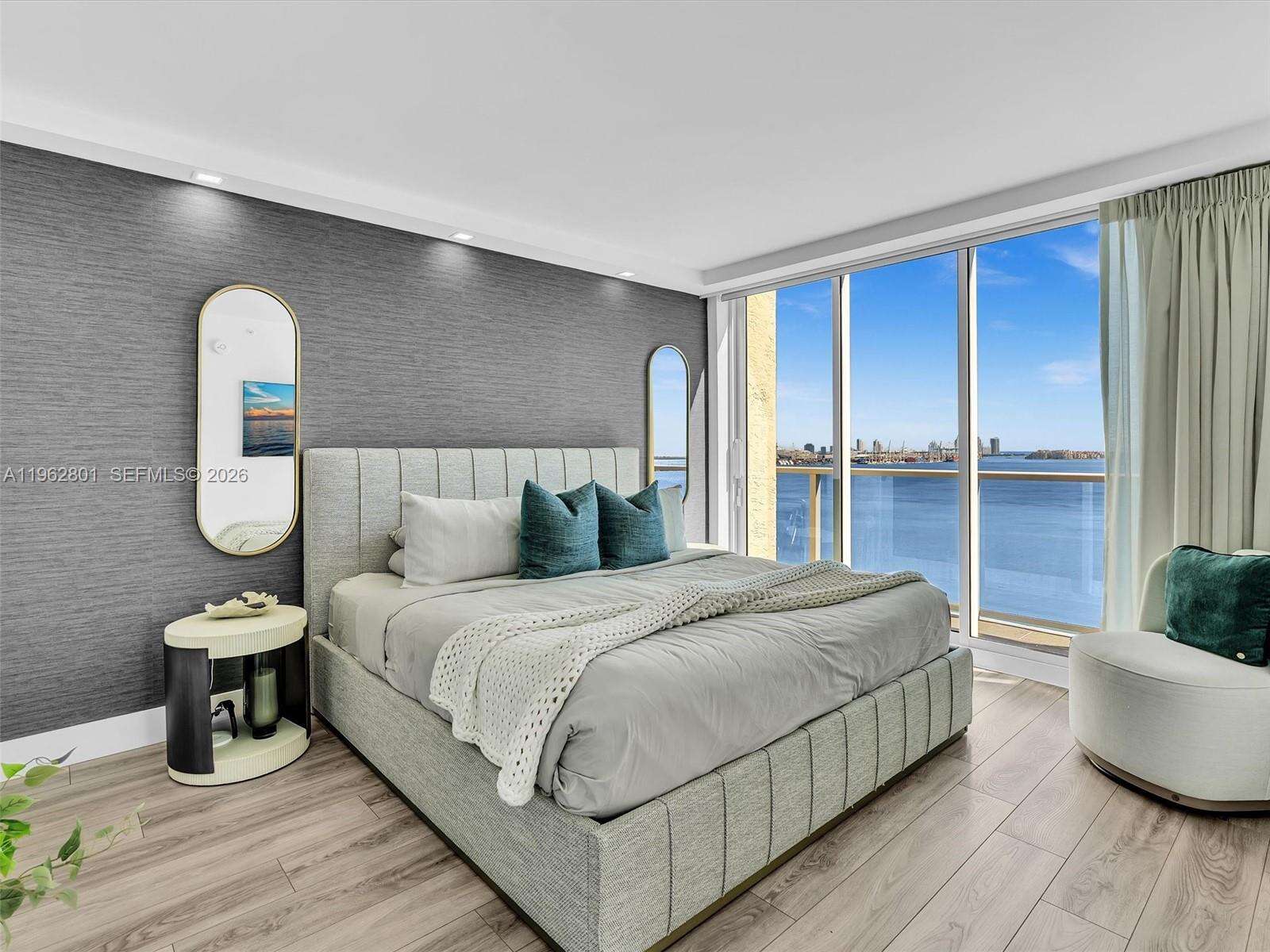 THE MARK ON BRICKELL - 1155 Brickell Bay Dr, Miami, FL 33131 | Picture 11