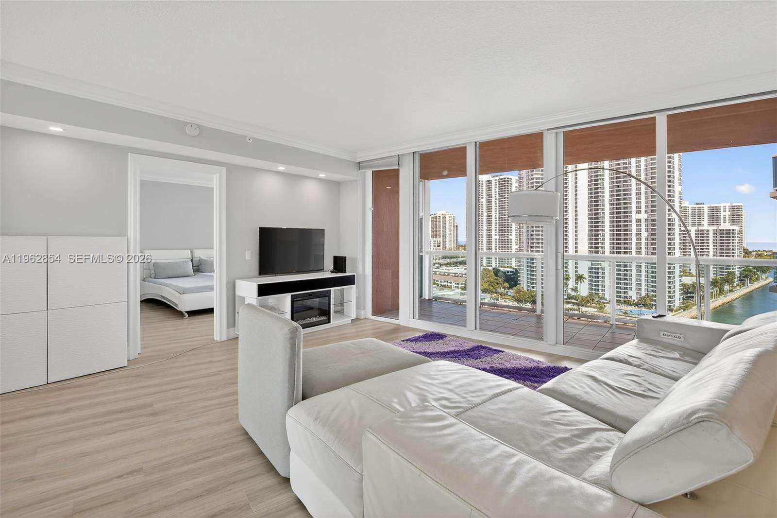 100 HIDDEN BAY - 3370 Hidden Bay Dr, Aventura, FL 33180 | Picture 11