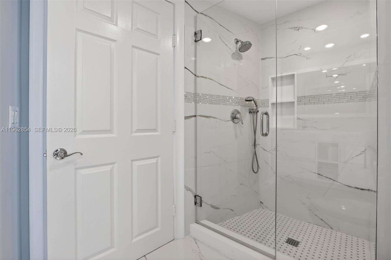 100 HIDDEN BAY - 3370 Hidden Bay Dr, Aventura, FL 33180 | Picture 33