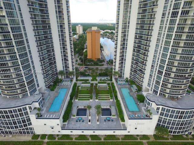 TDR TOWER I - 16001 Collins Ave, Sunny Isles Beach, FL 33160 | Picture 2