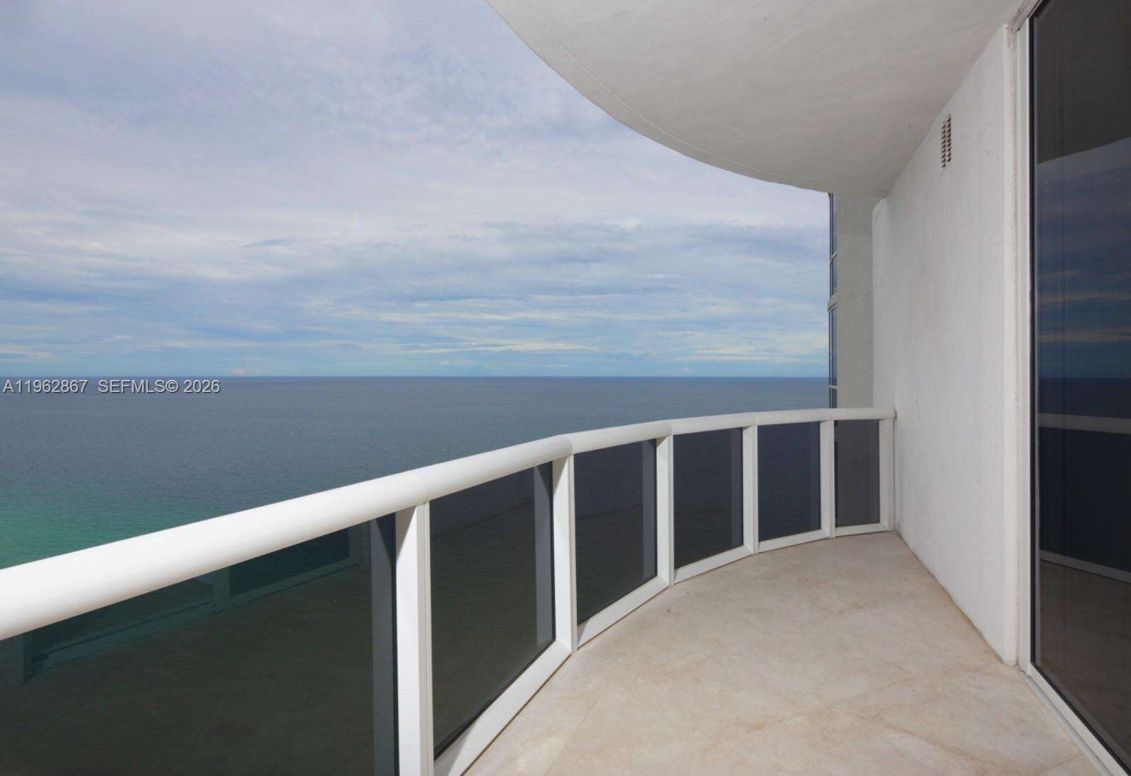 TDR TOWER I - 16001 Collins Ave, Sunny Isles Beach, FL 33160 | Picture 19