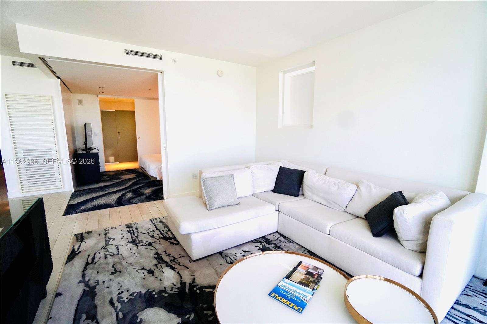 FORT LAUDERDALE RESIDENCES - 3101 Bayshore Dr, Fort Lauderdale, FL 33304 | Picture 14