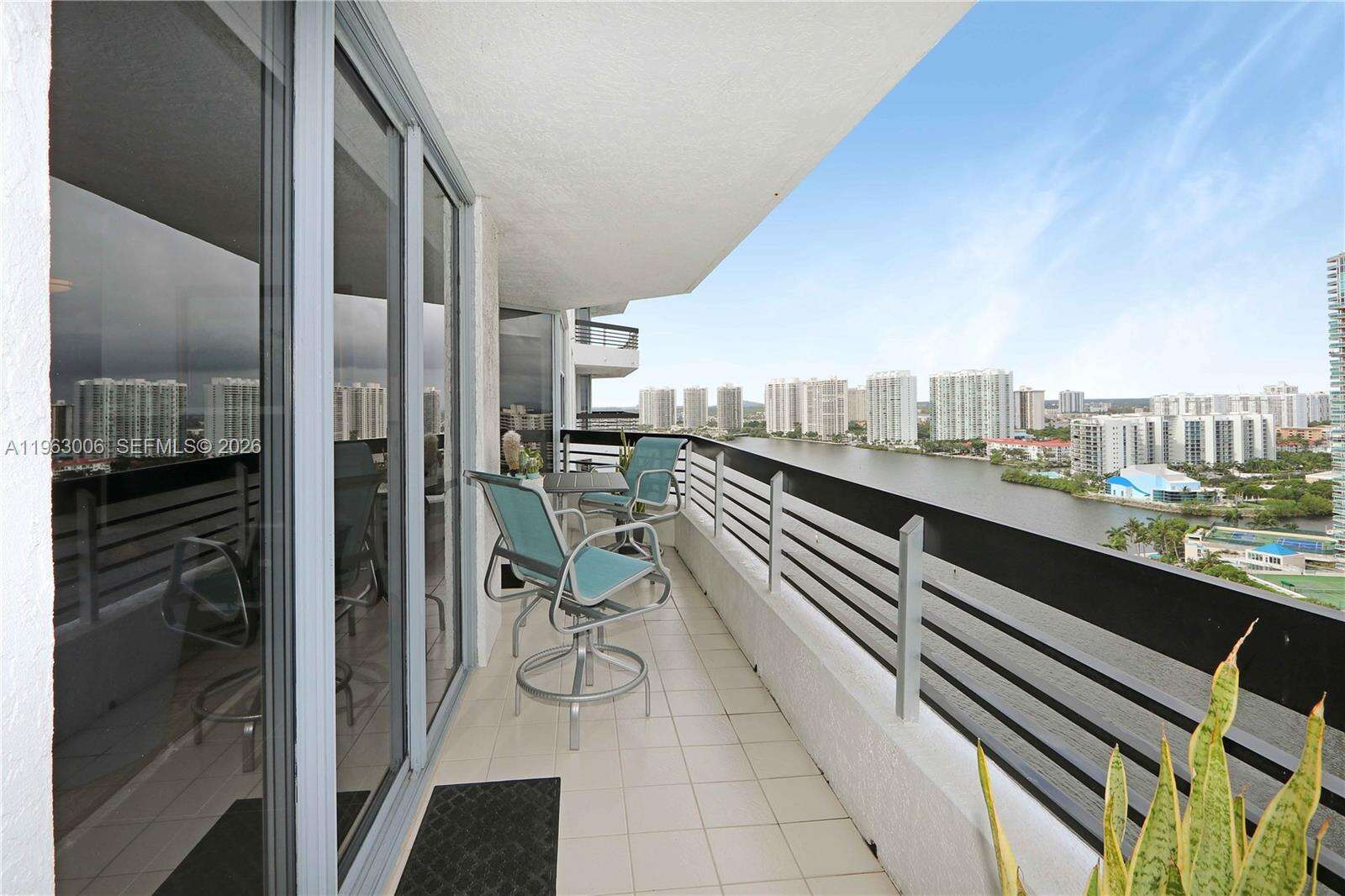 Mystic Pointe Tower 500 at Aventura, FL 33180 - For Sale photo 11