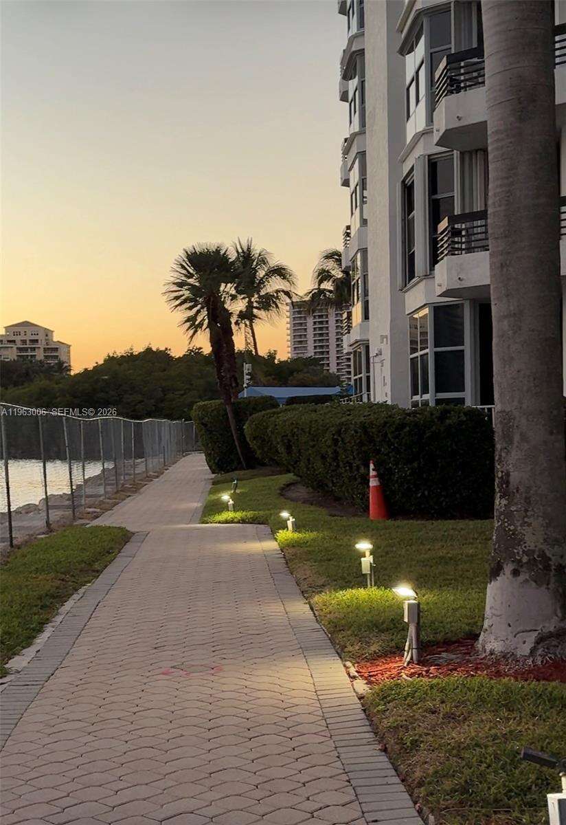 Mystic Pointe Tower 500 at Aventura, FL 33180 - For Sale photo 25