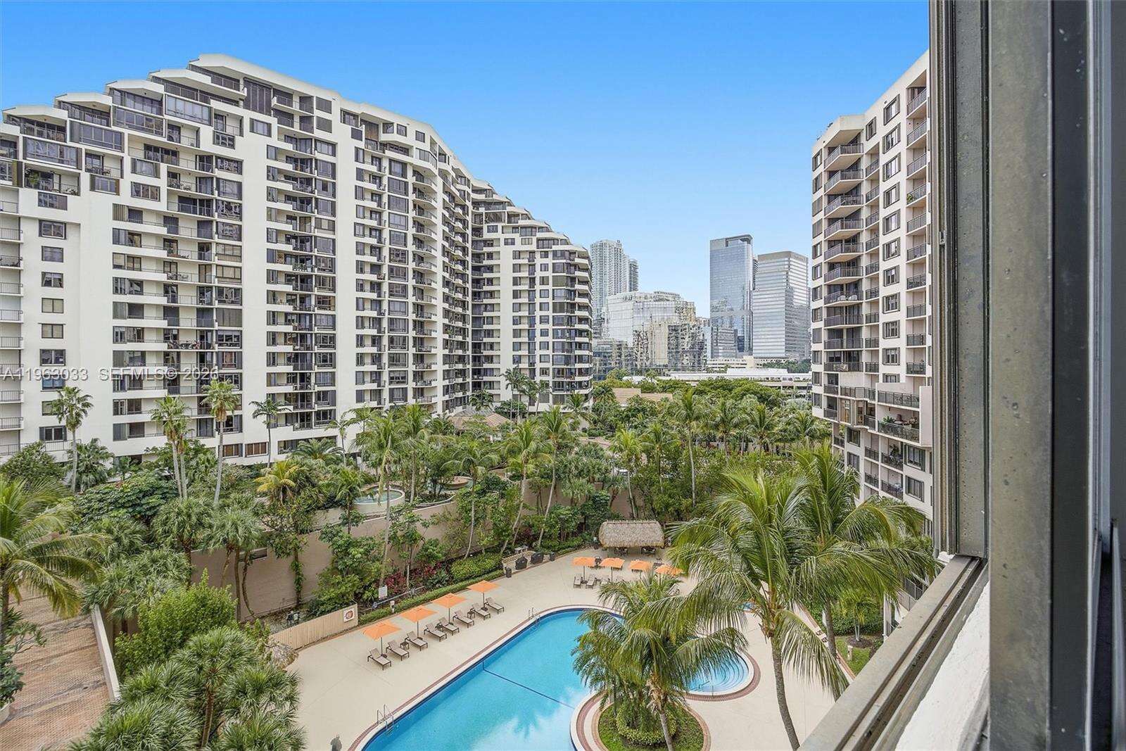 Brickell Key 2 at 540 Brickell Key Dr, Miami, FL 33131 - For Sale photo 2