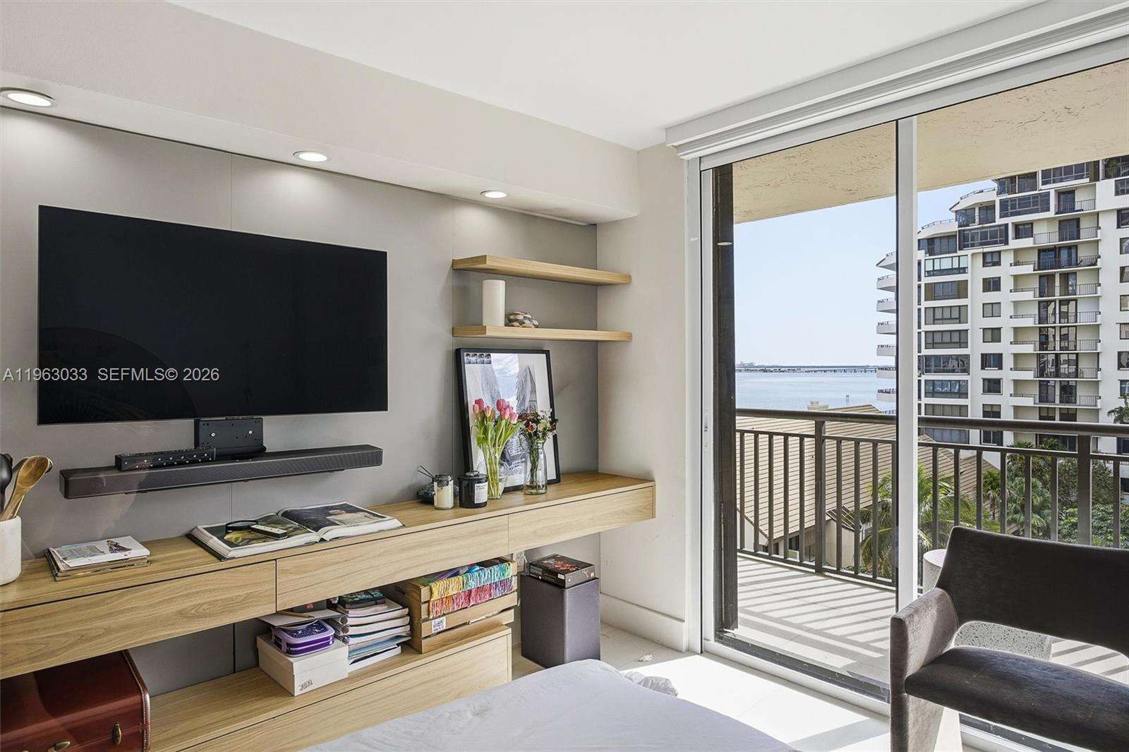 Brickell Key 2 at 540 Brickell Key Dr, Miami, FL 33131 - For Sale photo 26