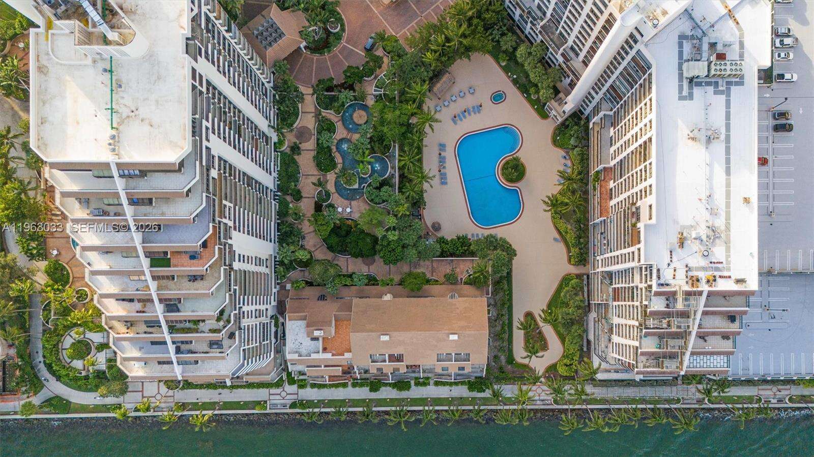 Brickell Key 2 at 540 Brickell Key Dr, Miami, FL 33131 - For Sale photo 30