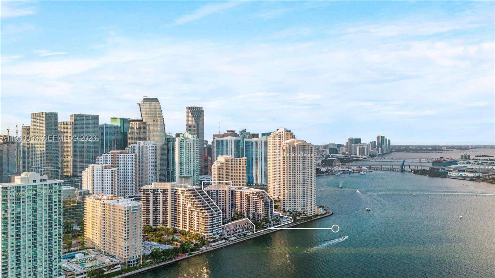Brickell Key 2 at 540 Brickell Key Dr, Miami, FL 33131 - For Sale photo 34