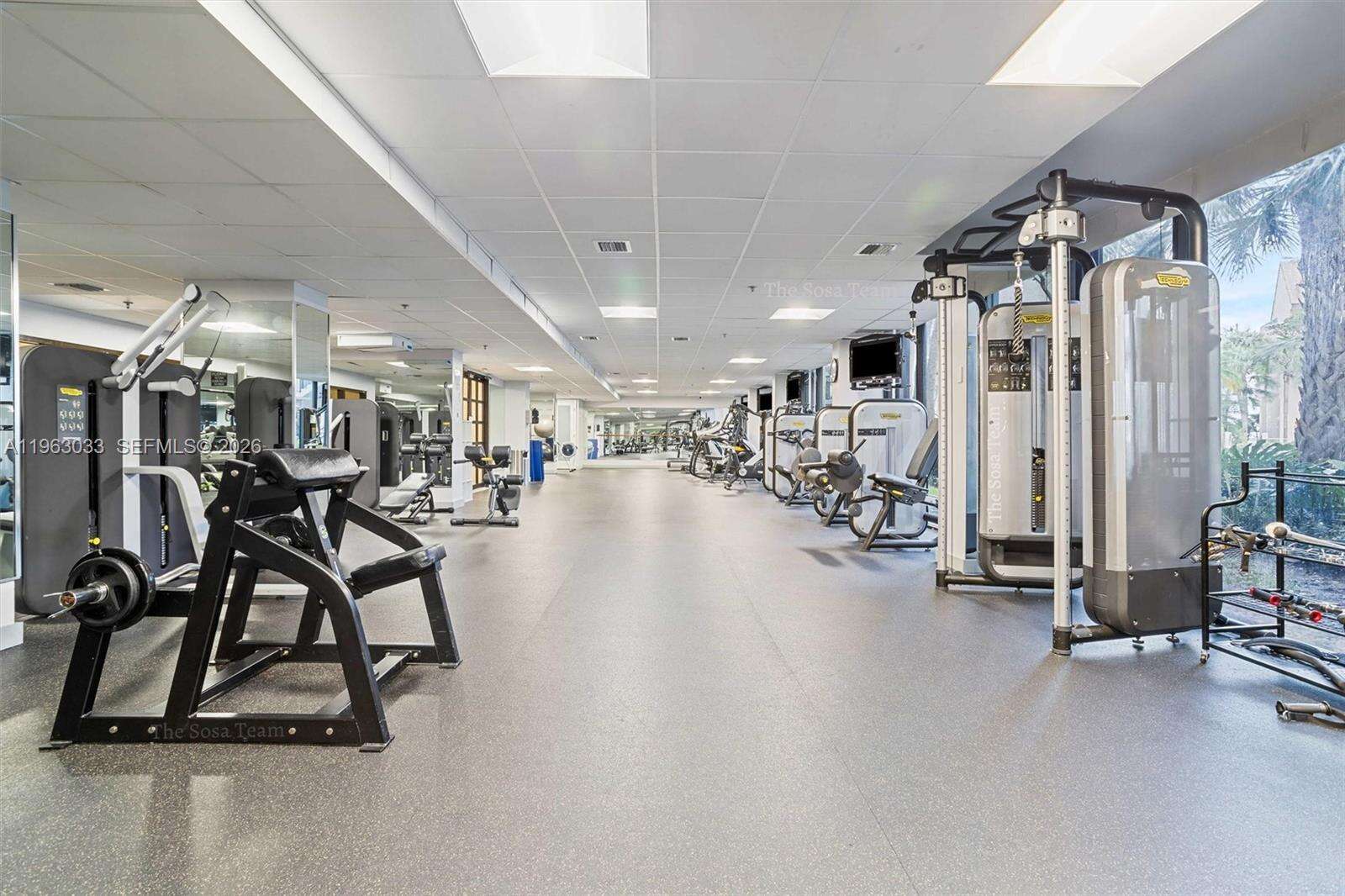 Brickell Key 2 at 540 Brickell Key Dr, Miami, FL 33131 - For Sale photo 42