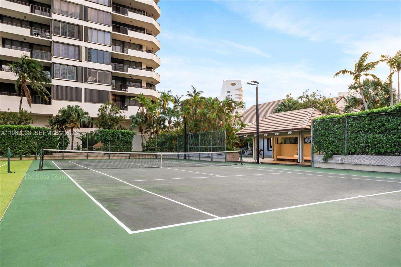 Brickell Key 2 at 540 Brickell Key Dr, Miami, FL 33131 - For Sale photo 48