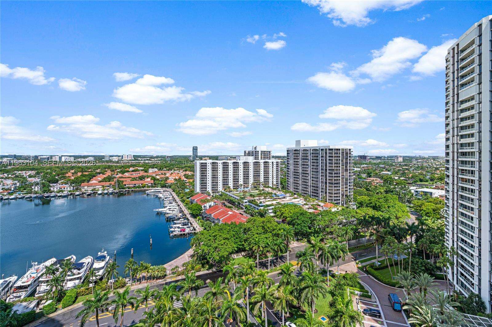 South Tower At The Point at 21055 Yacht Club Dr, Aventura, FL 33180 - For Sale photo 41